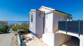 Apartments with a parking space Promajna, Makarska - 23181